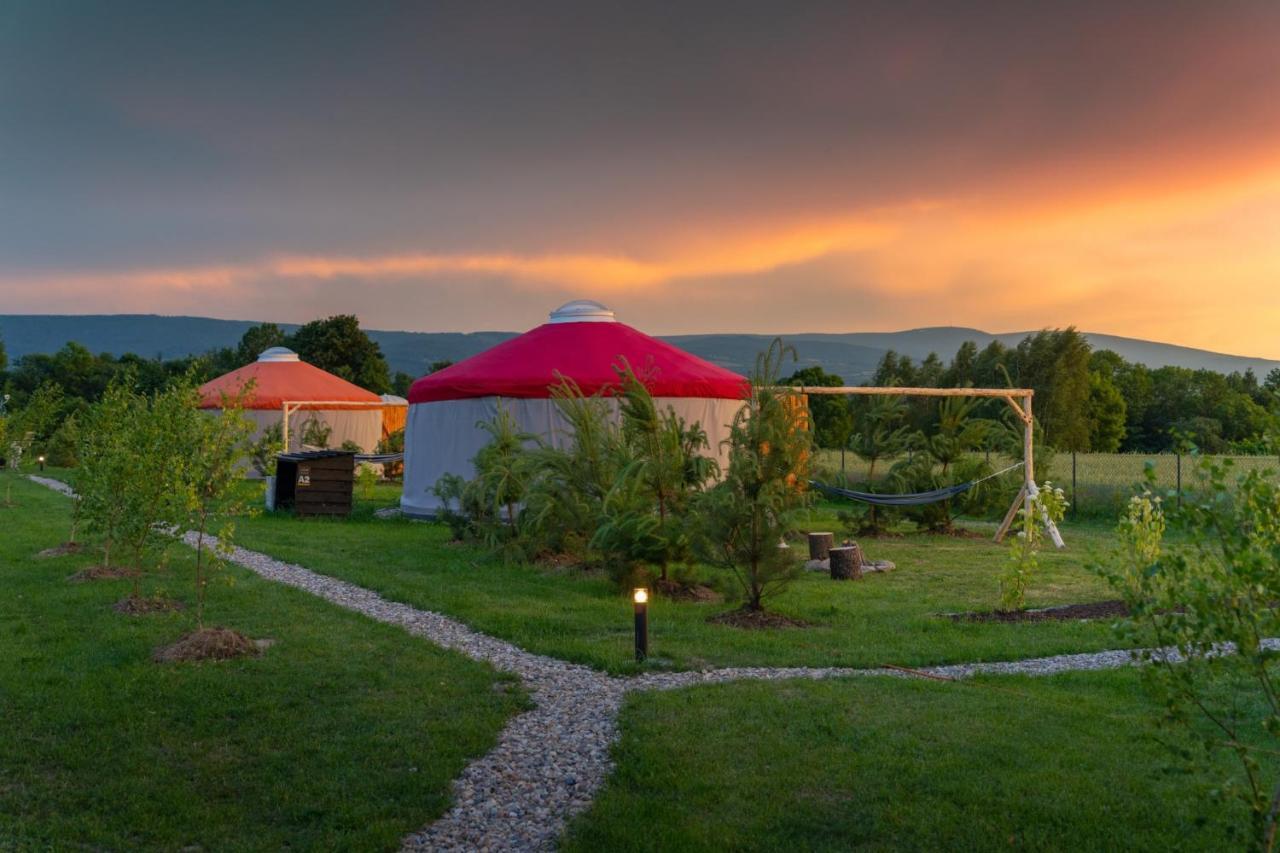 Izera Glamping Adults - Luksusowe Jurty&Spa Gajowka  Bagian luar foto